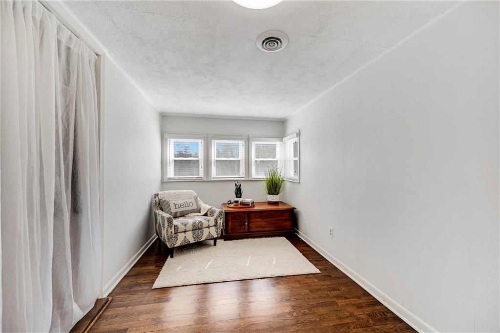 107 E Olive Street — photo 28