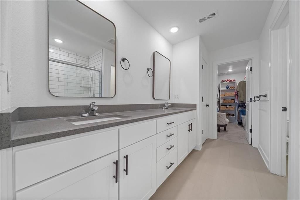 7377 Grand Slam Street — photo 2