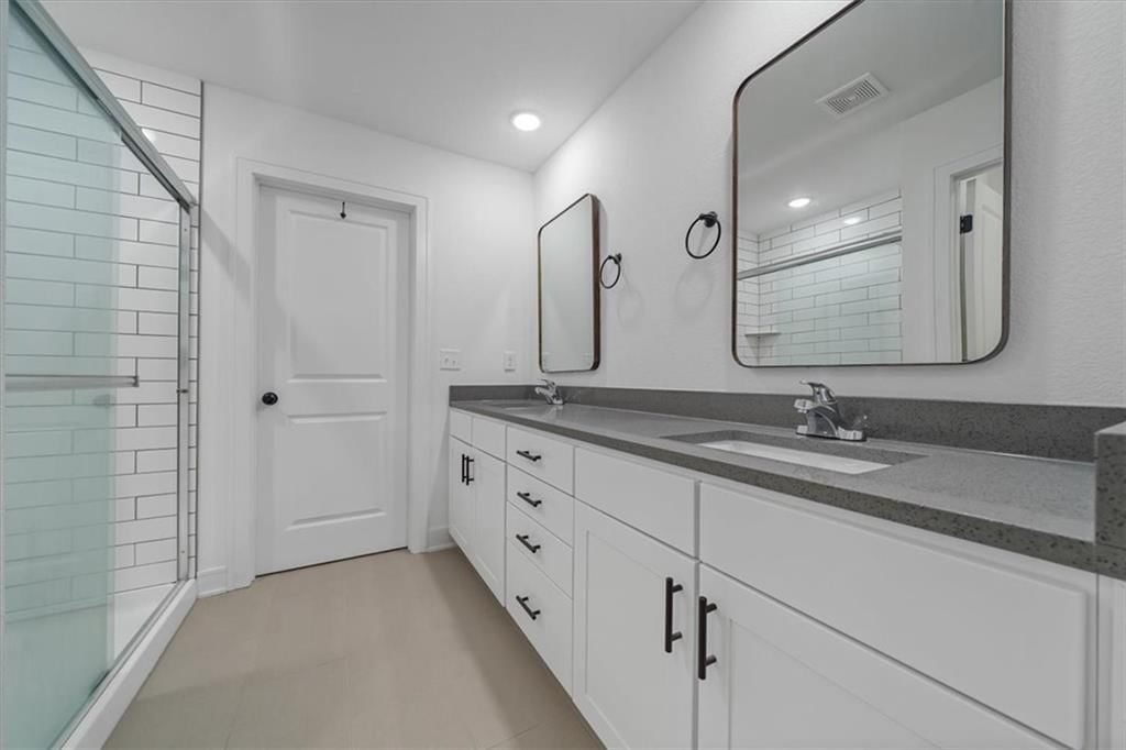 7377 Grand Slam Street — photo 4