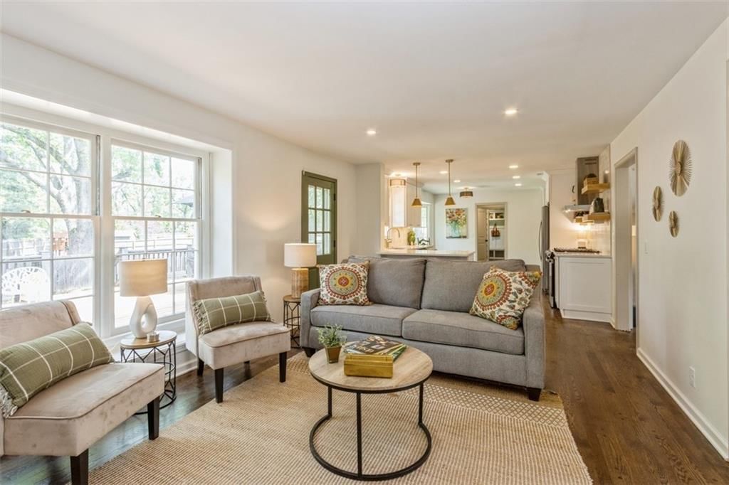 10031 Catalina Street — photo 5