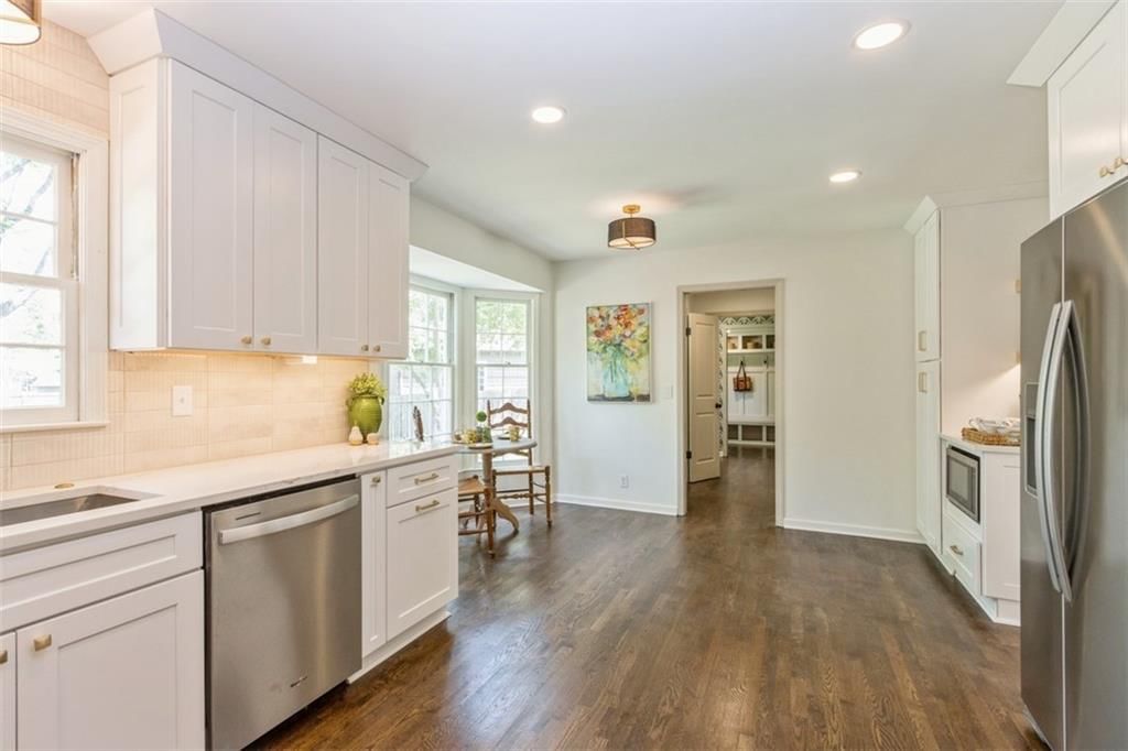10031 Catalina Street — photo 11