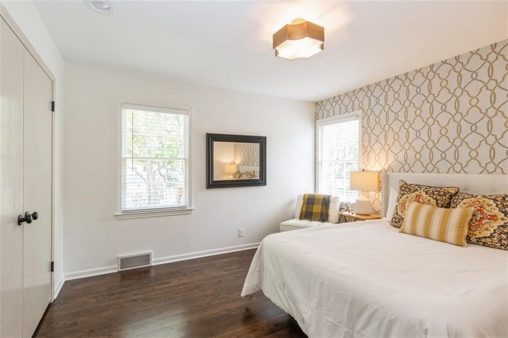 10031 Catalina Street — photo 22