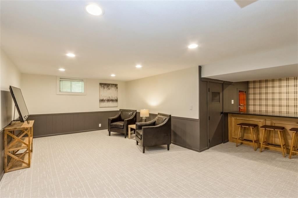 10031 Catalina Street — photo 26
