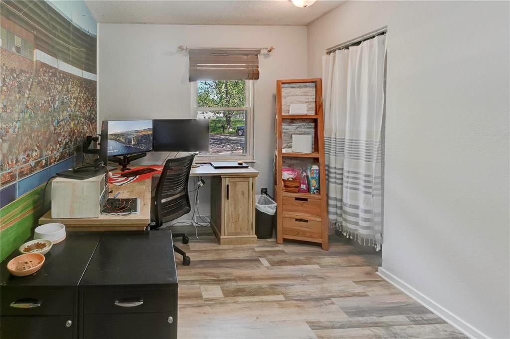 1414 N Cloverdale Court — photo 21