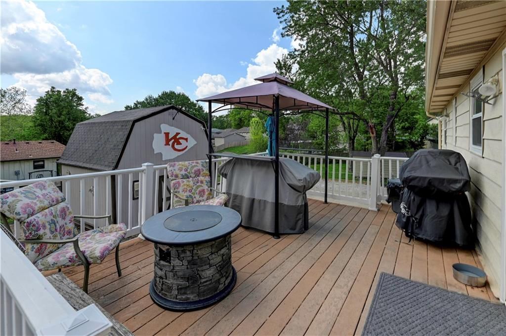 1414 N Cloverdale Court — photo 42