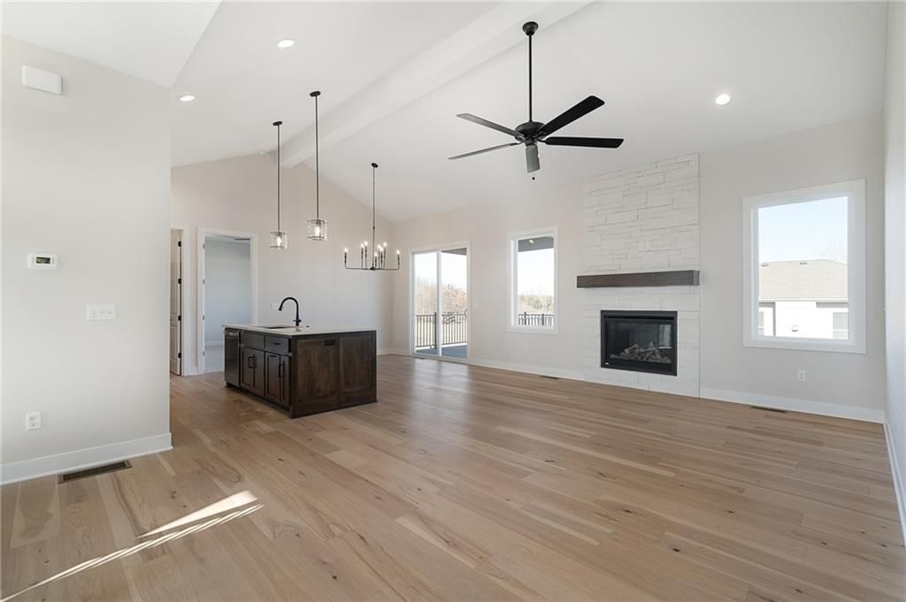 25016 W 89th Terrace — photo 6