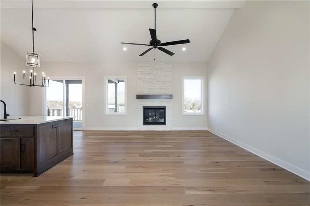 25016 W 89th Terrace — photo 7