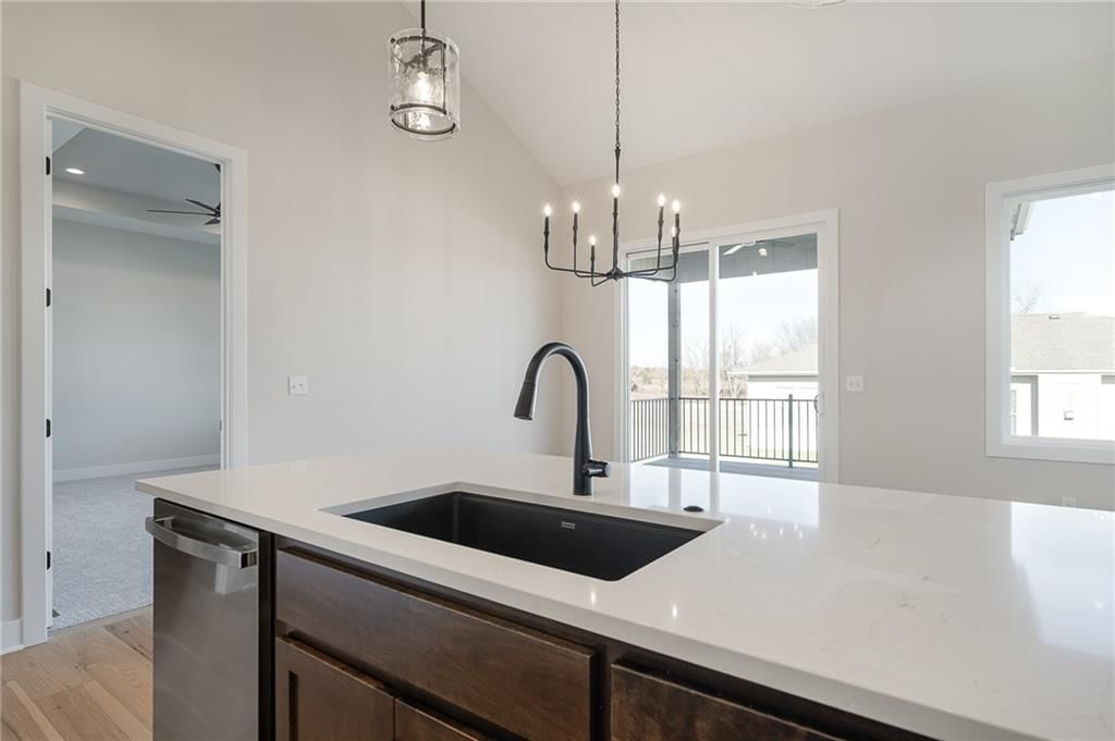 25016 W 89th Terrace — photo 16