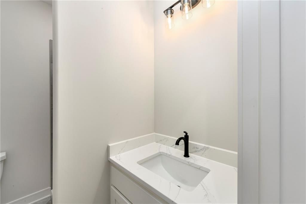 3904 SW Flintrock Drive — photo 32