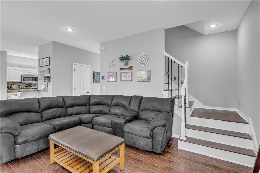 1104 N 3rd E Street — photo 11