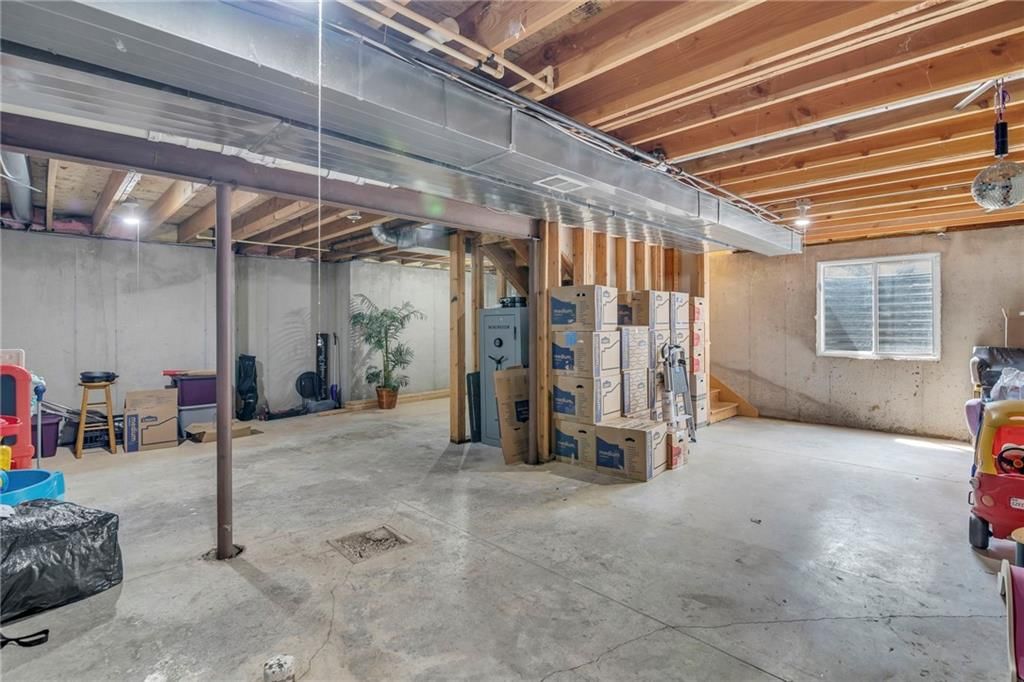 1104 N 3rd E Street — photo 29