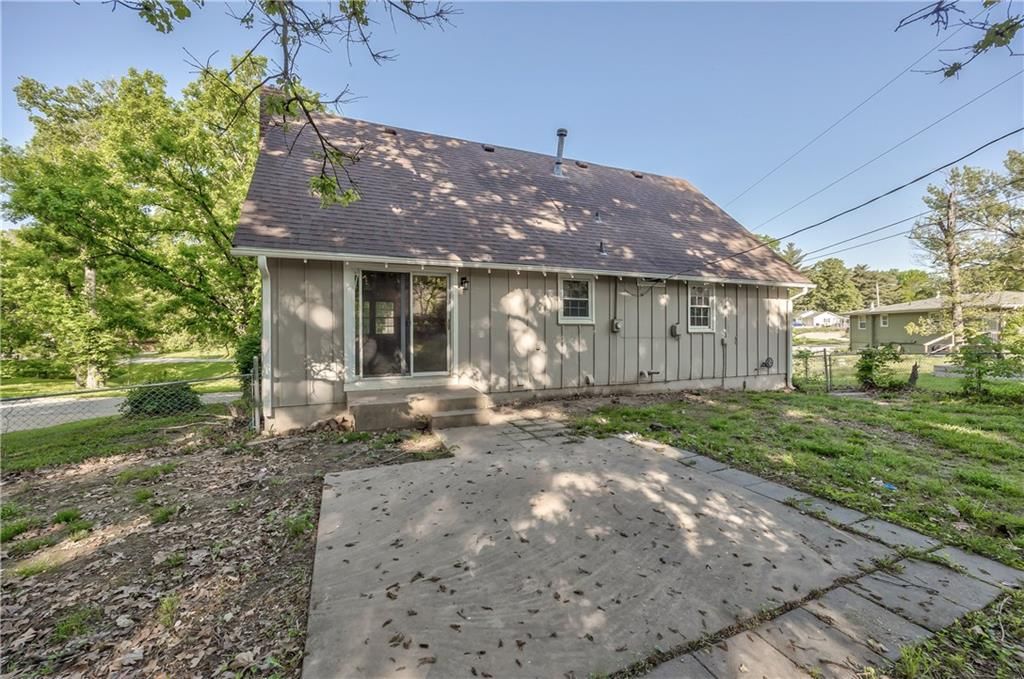 803 Halsey Circle — photo 5