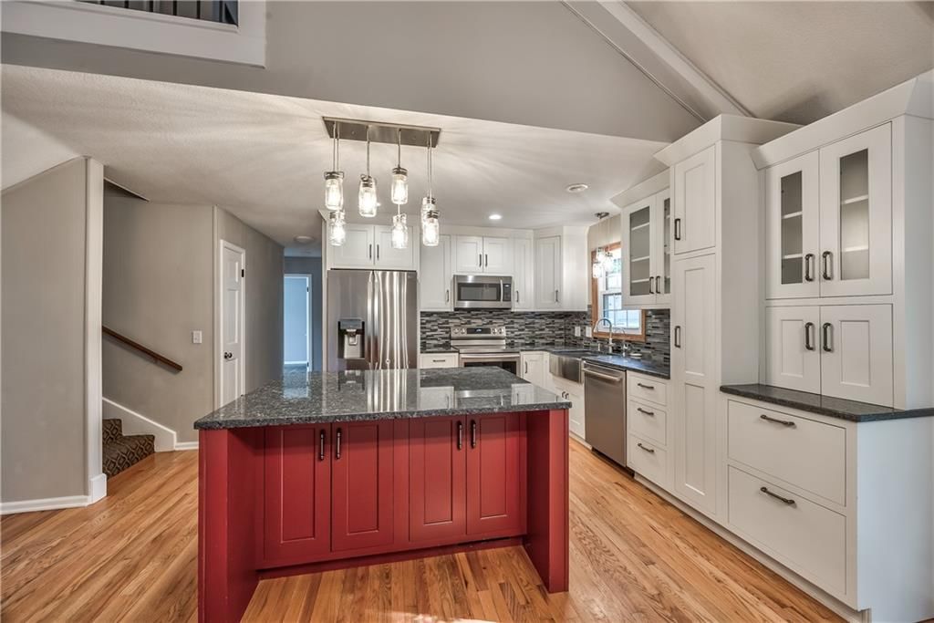803 Halsey Circle — photo 9