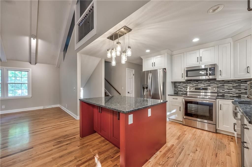 803 Halsey Circle — photo 10