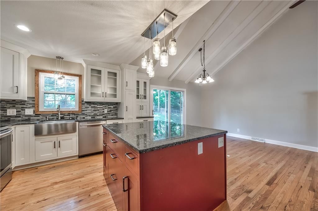803 Halsey Circle — photo 12