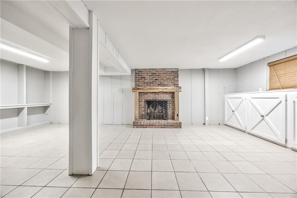 803 Halsey Circle — photo 32