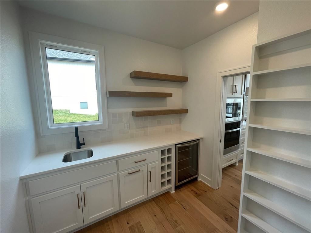 7115 Richards Drive — photo 6