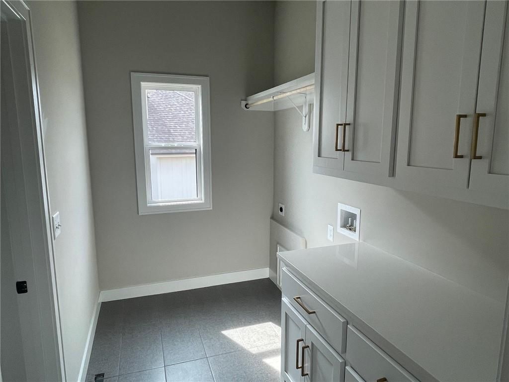 7115 Richards Drive — photo 15