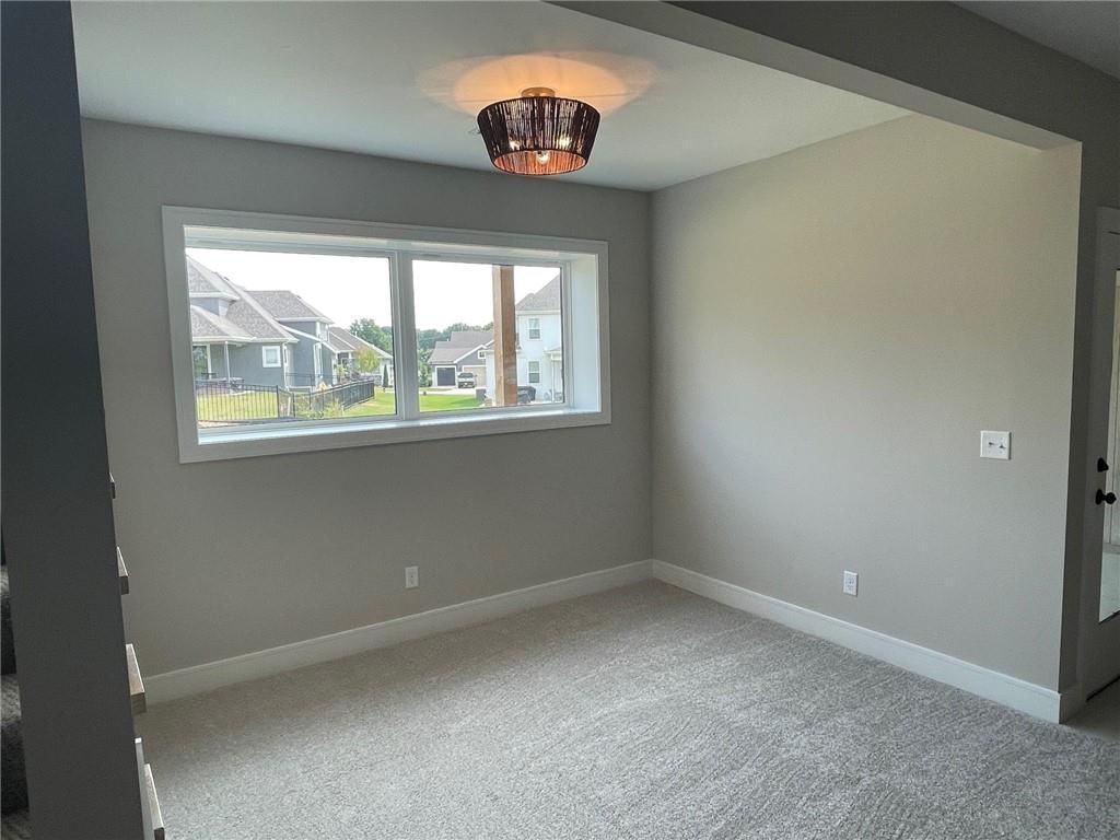 7115 Richards Drive — photo 23