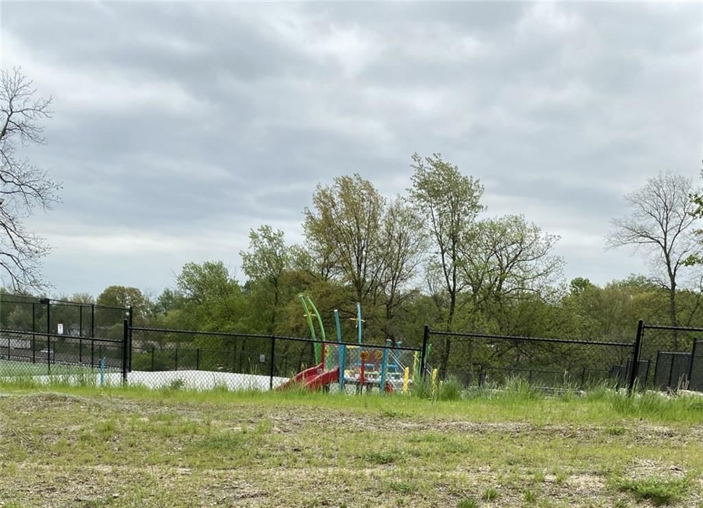 Photo 6 of 7 - 5304 N Hardesty Avenue