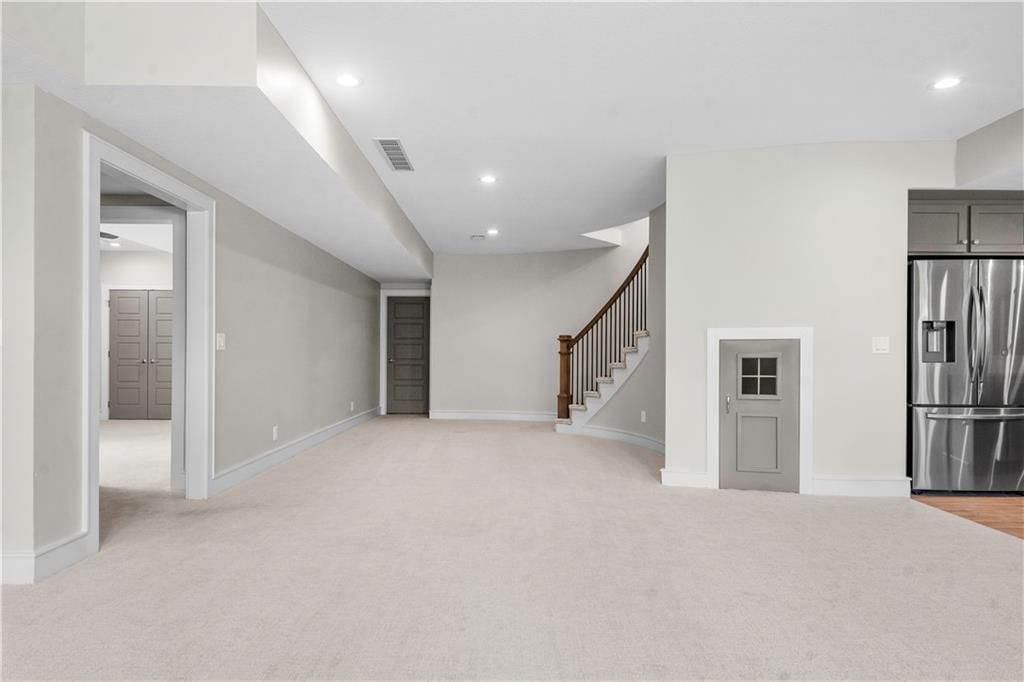 12302 W 169th Terrace — photo 60