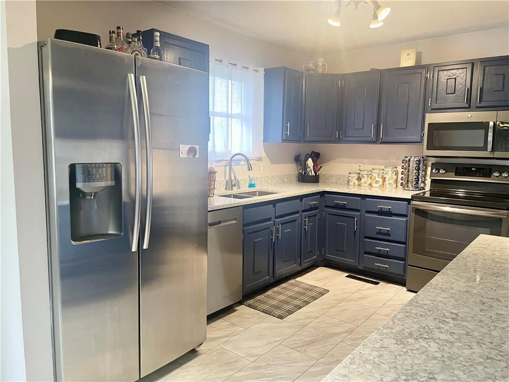 1005 W 17th Street — photo 11