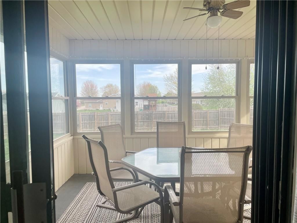 1005 W 17th Street — photo 15