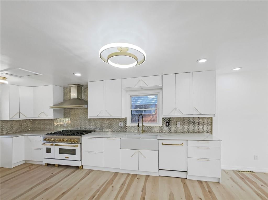 Photo 6 of 18 - 3214 S Hawthorne Avenue