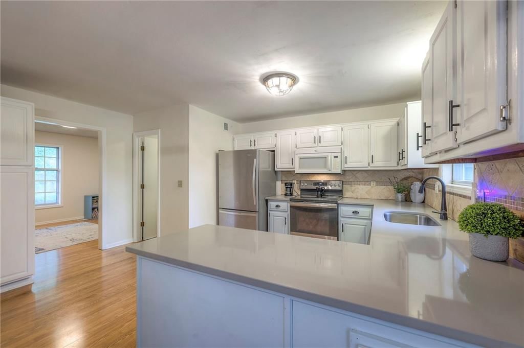 4809 Mastin Street — photo 11
