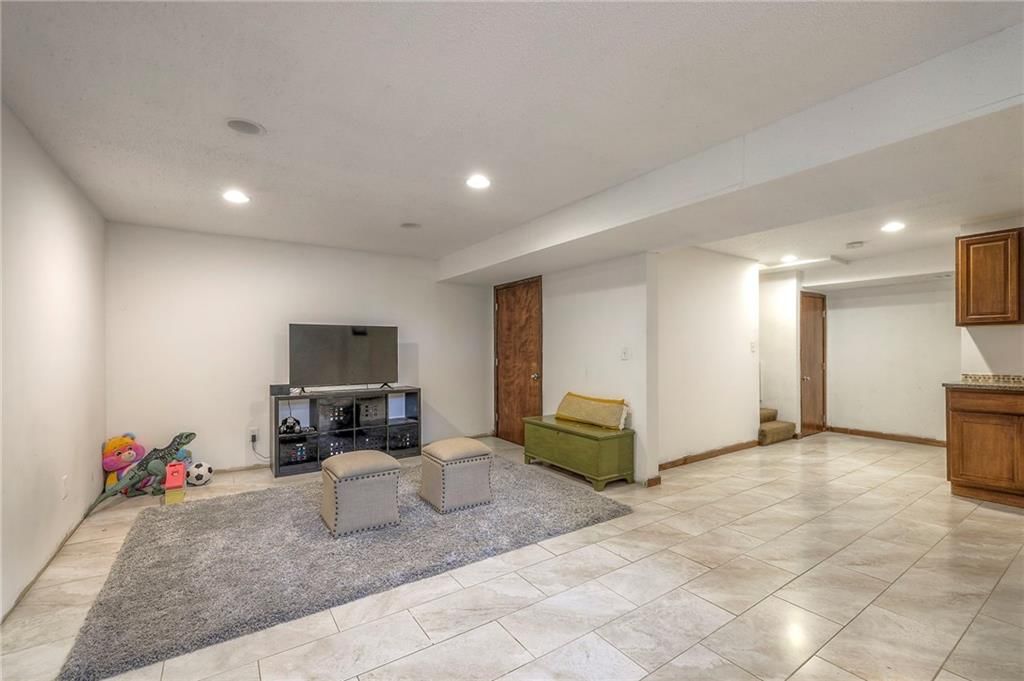 4809 Mastin Street — photo 26