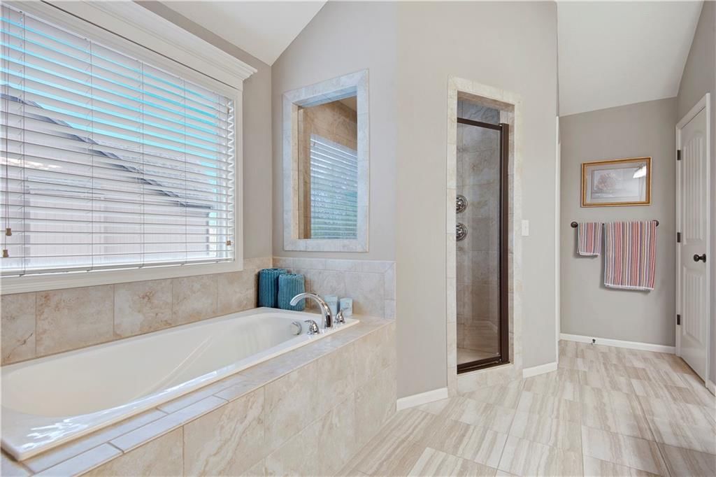 16109 S Heatherwood Street — photo 23