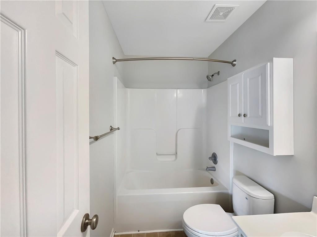 4210 N 121st Terrace — photo 7