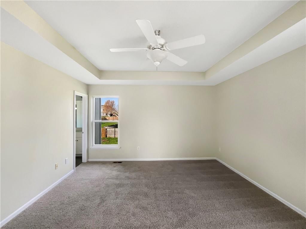 4210 N 121st Terrace — photo 9