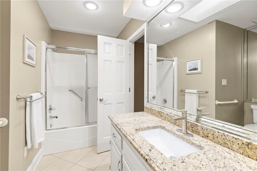 12715 Cambridge Lane — photo 33