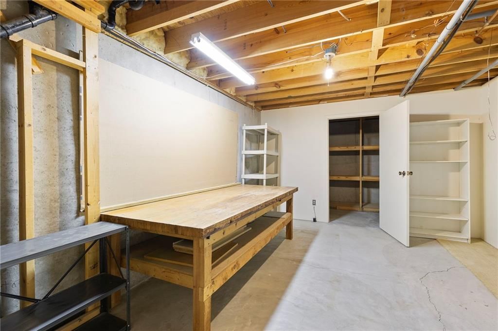 12715 Cambridge Lane — photo 43