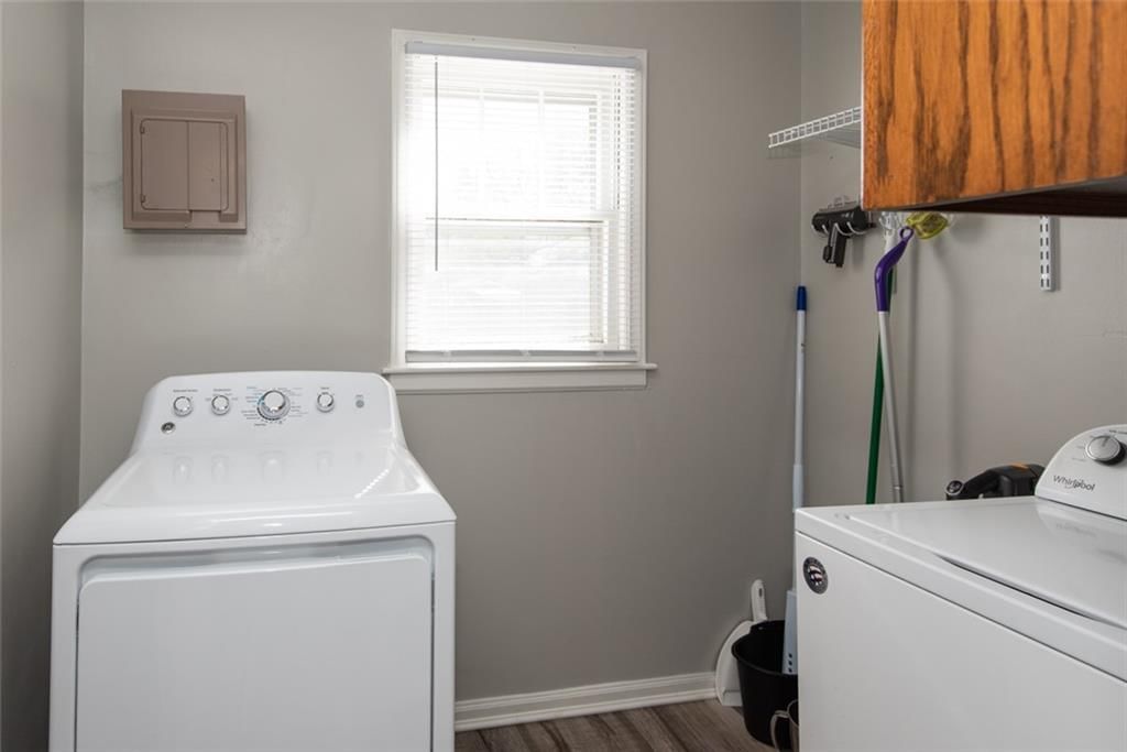 617 Oak Street — photo 13