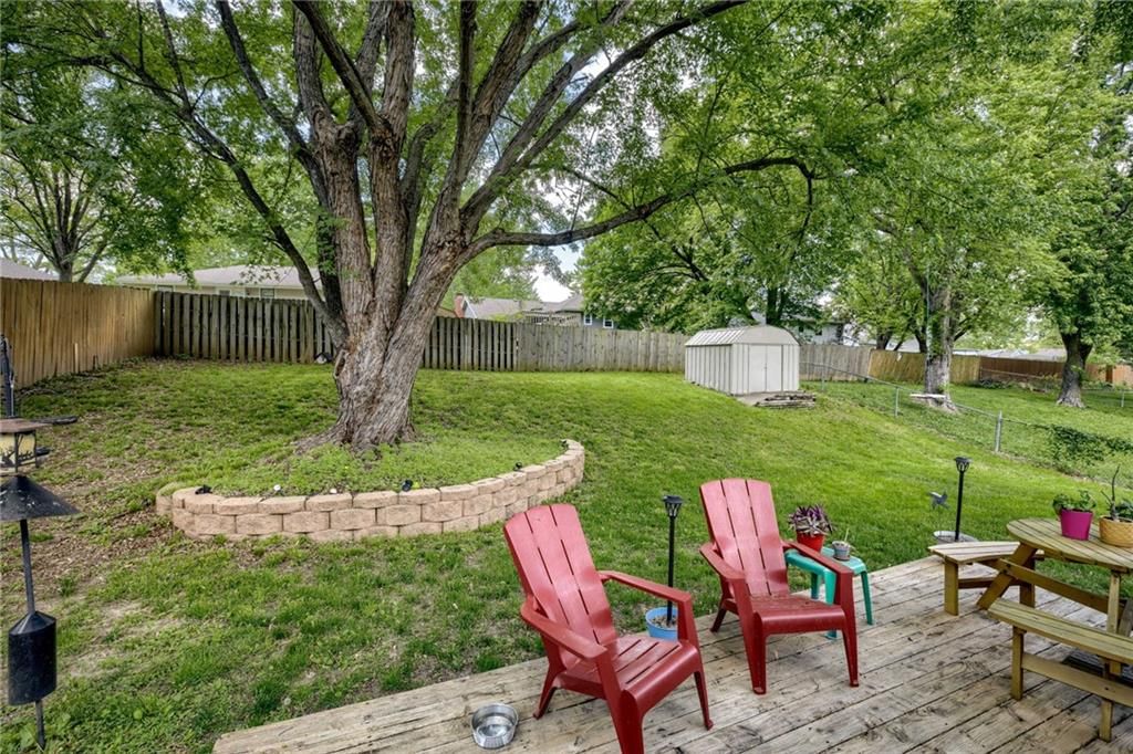 6716 NW Sioux Drive — photo 27