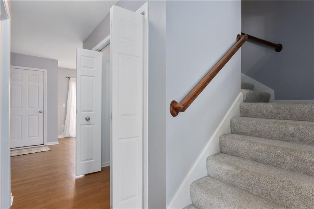 8107 N Oakley Avenue — photo 15