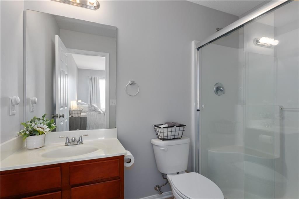 8107 N Oakley Avenue — photo 20