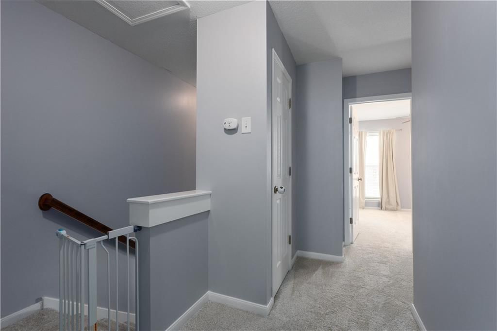 8107 N Oakley Avenue — photo 21