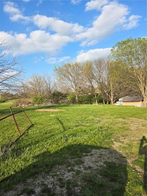 10901 NE Reinking Road — photo 3