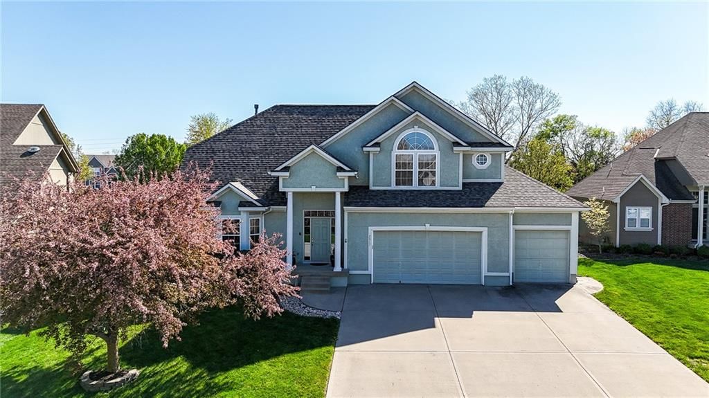 2517 SW Kenwill Court — photo 1