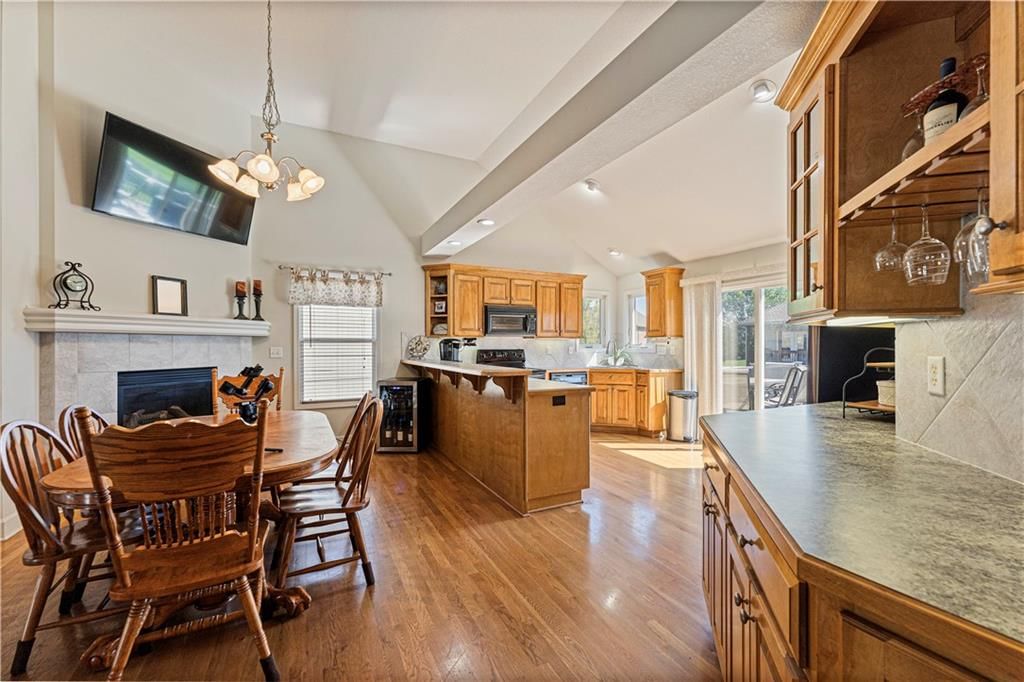 2517 SW Kenwill Court — photo 8