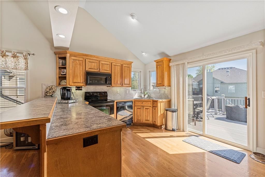 2517 SW Kenwill Court — photo 14