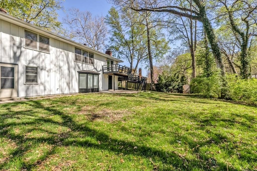 1484 Hemlock Drive — photo 29