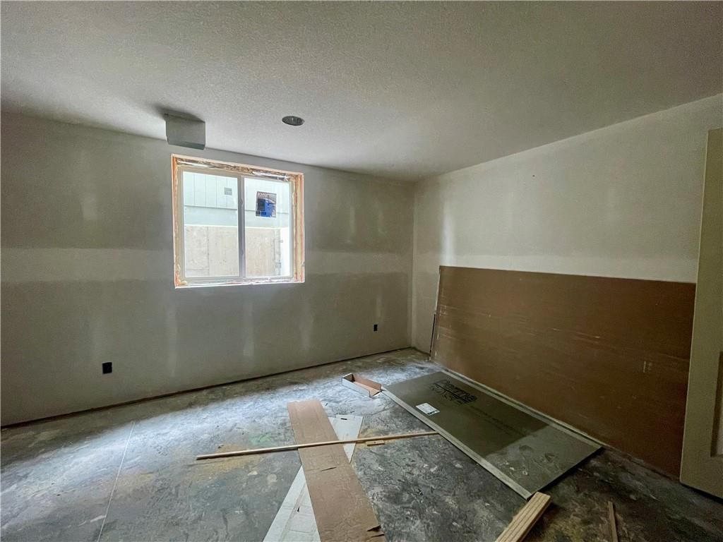 15399 W 161st Street — photo 12