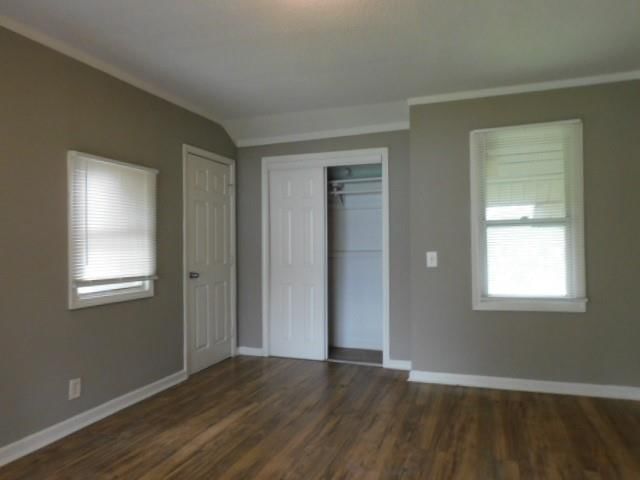 401 OAKLEY Avenue — photo 13