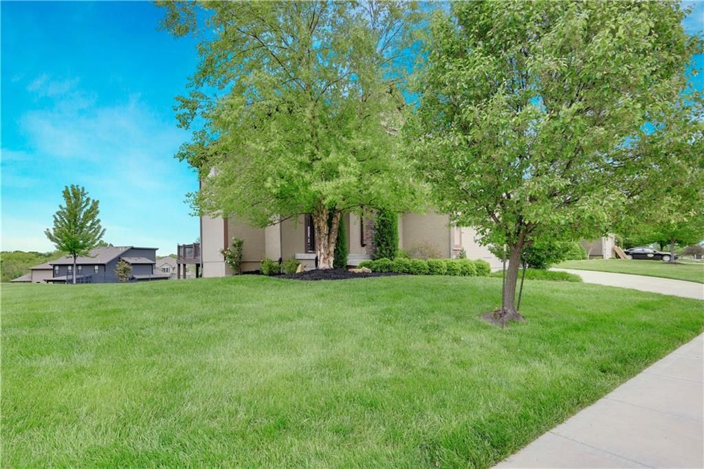 1420 CREEKMOOR Drive — photo 8