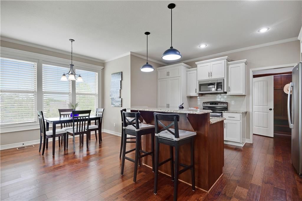 1420 CREEKMOOR Drive — photo 17