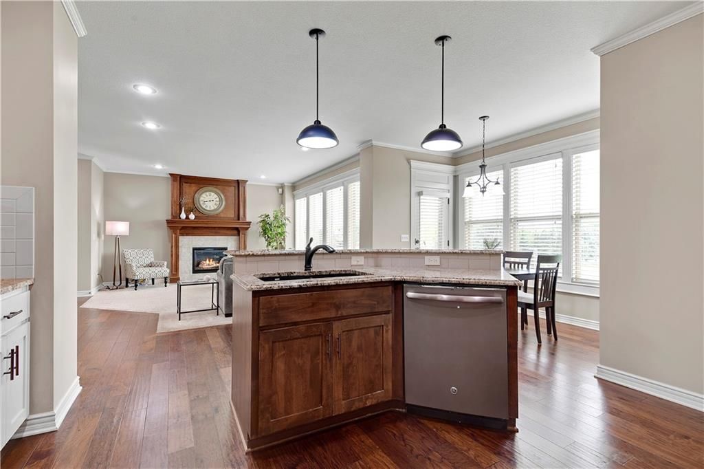 1420 CREEKMOOR Drive — photo 20